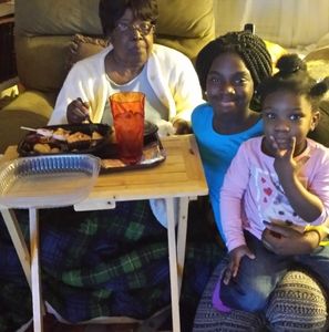 Meet your Posher, Dawn